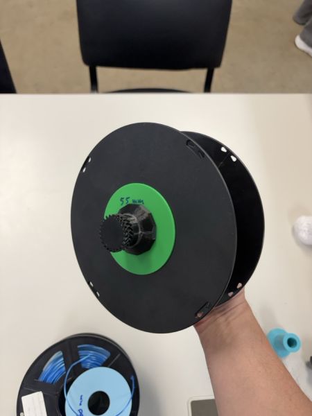 File:Reciever spool with centering disc.jpg
